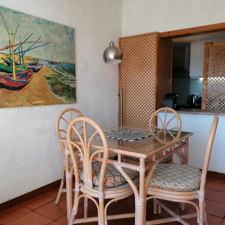 Sunny Apartment Ouramar, In Oura Beach, Albufeira Apartamento